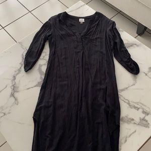 Women’s black midi dress Small
